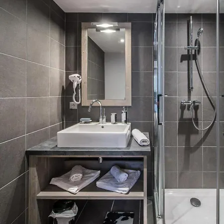 Appartement : Cosy 4 Personnes Avec Parking - Fr-1-563-50 *