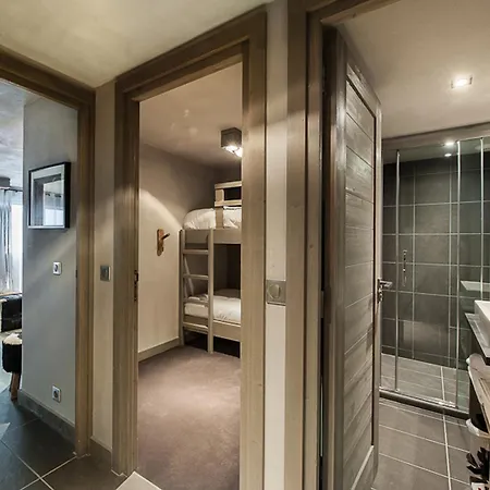 : Cosy 4 Personnes Avec Parking - Fr-1-563-50 Appartement Courchevel